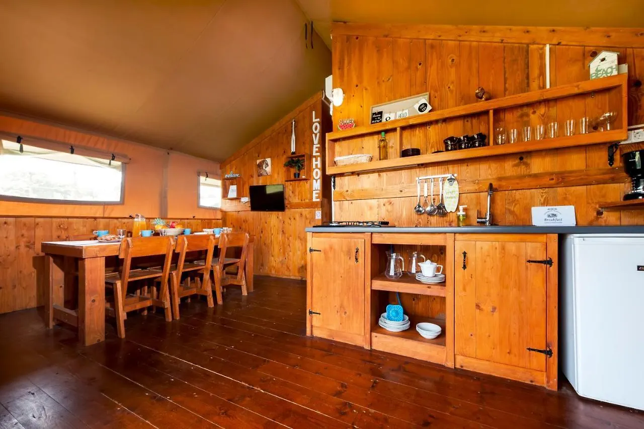 Glamping&Mobile Homes Lavanda - Holiday Center Bi VIllage Fažana Tatil parkı