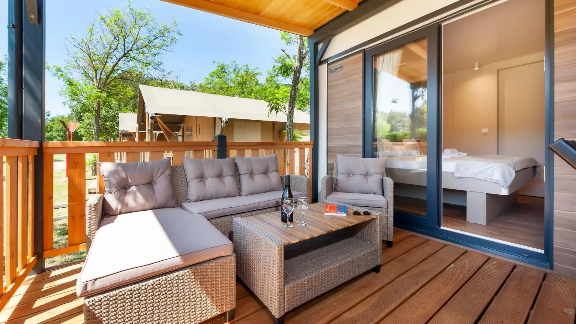 Glamping&Mobile Homes Lavanda - Holiday Center Bi VIllage Fažana 4*,  Hırvatistan